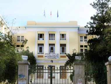 Με λουκέτο κινδυνεύει η ΑΣΟΕΕ εξαιτίας των τοξικοεξαρτημένων ατόμων